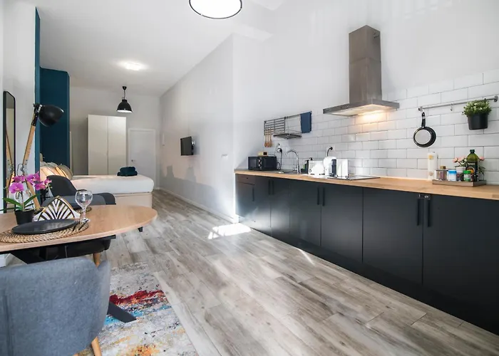 Cozy Loft In *